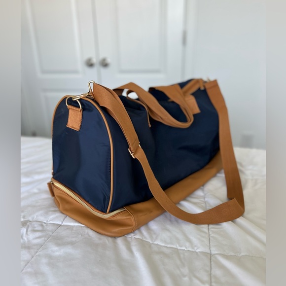 DSW Bags Dsw Weekender Duffel Bag Navy Tan Travel Toteduffel Poshmark